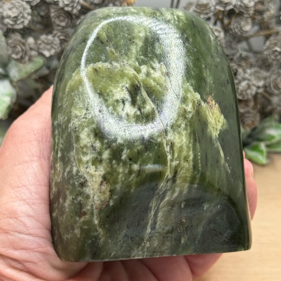 Nephrite Jade Freeform - Picture 5 of 9